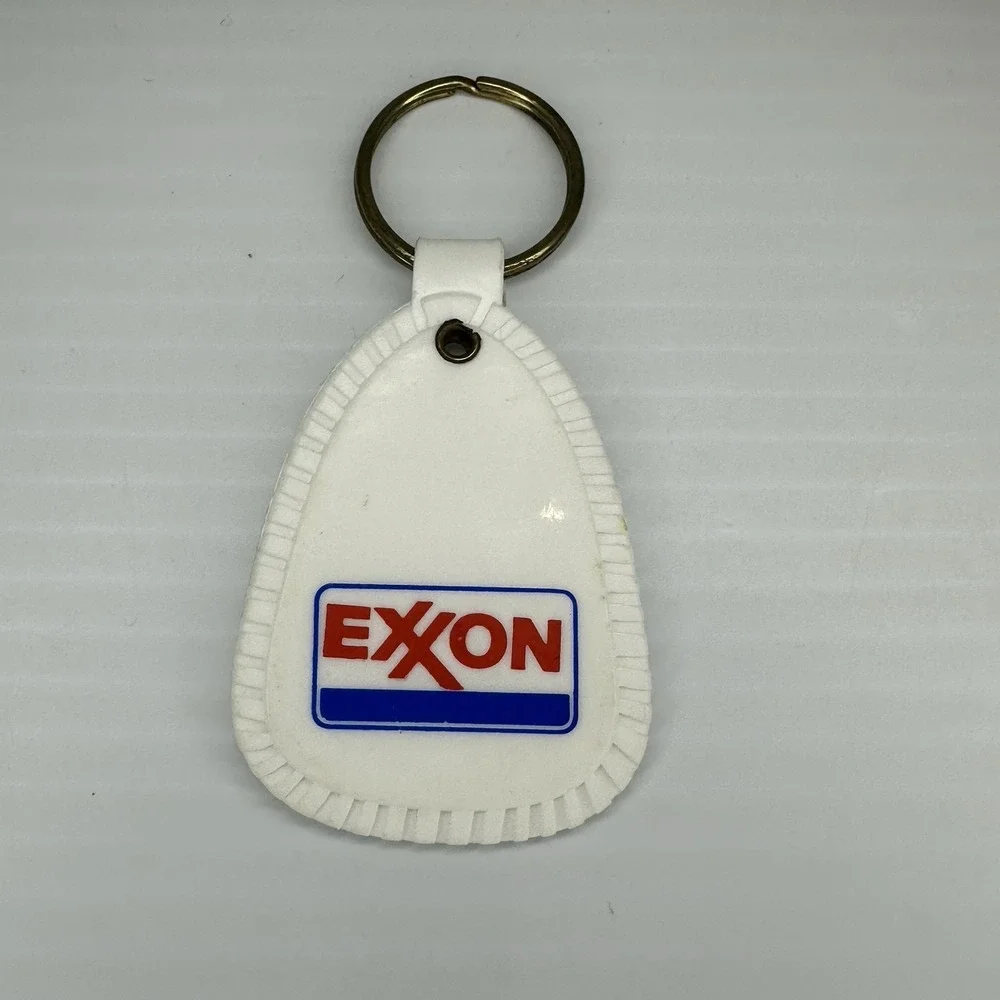 Vintage Exxon Gas Oil Keychain White Plastic Promo Petroliana Key Ring